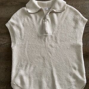 🔥Signature Reitmans Oatmeal Pull-over Vest